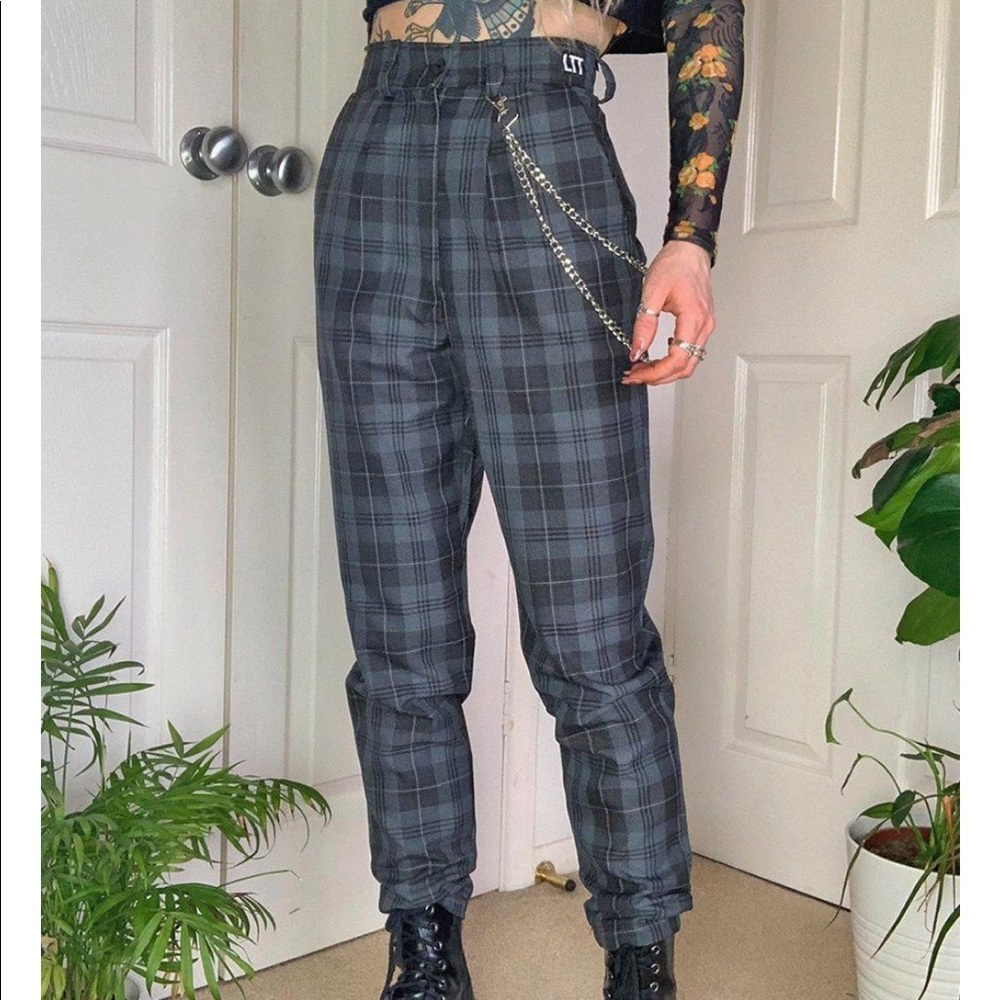 Love Too True plaid high waist trousers, NWT